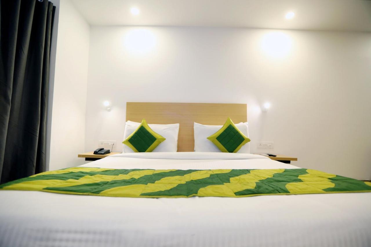 Hotel Yellow Saffron Delhi  Luaran gambar